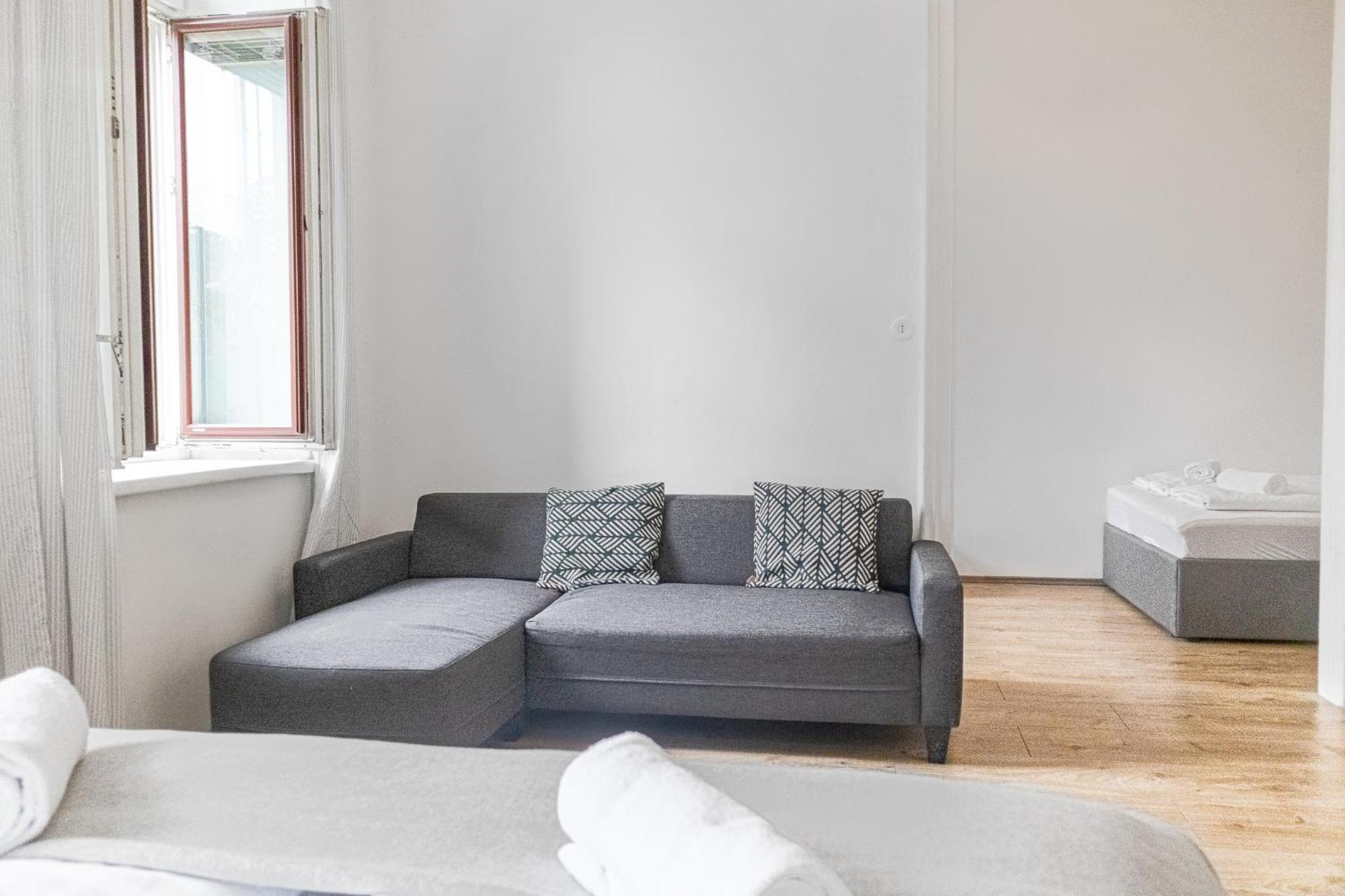 Apartment Attractive